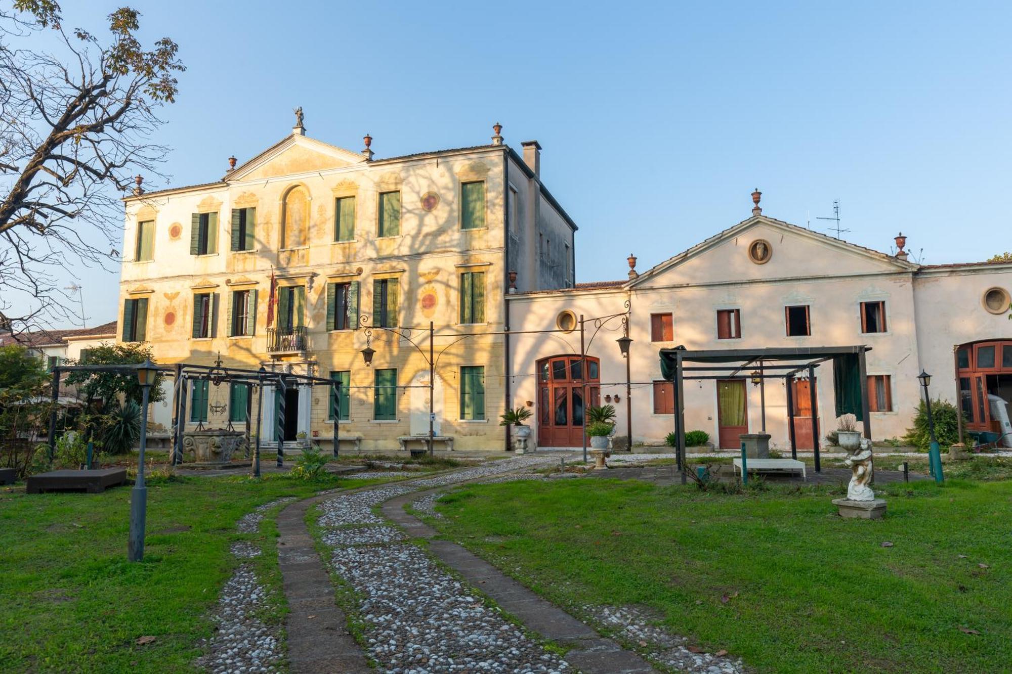 Villa Nani Mocenigo 多洛 外观 照片